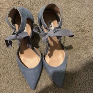 Steve Madden tie chunky heels